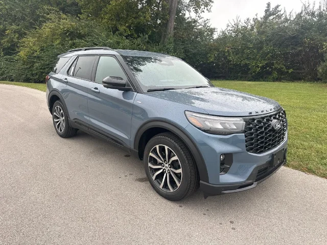 2027 Ford Explorer ST-Line