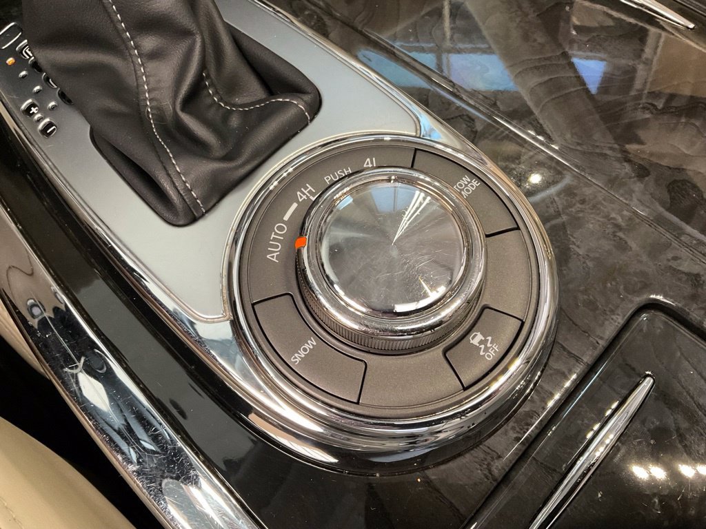 Used 2018 Blue INFINITI  image 19
