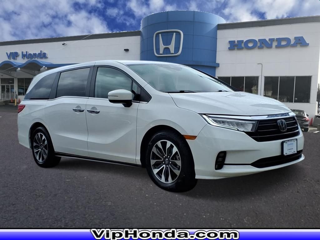 2024 Honda Odyssey EX-L's photo