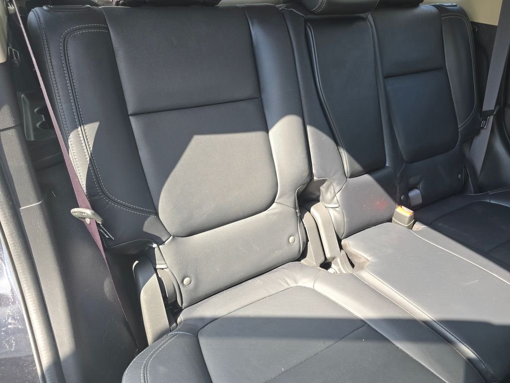 Used 2019 Labrador Black Metallic Mitsubishi  image 18
