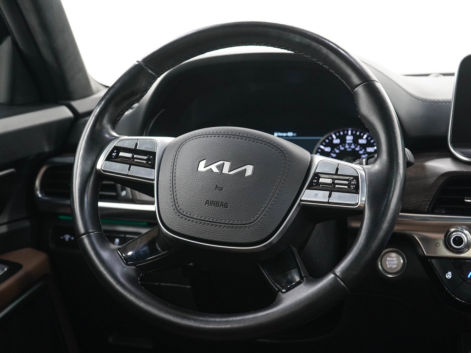 Used 2022 Black Copper Kia SX AWD image 20