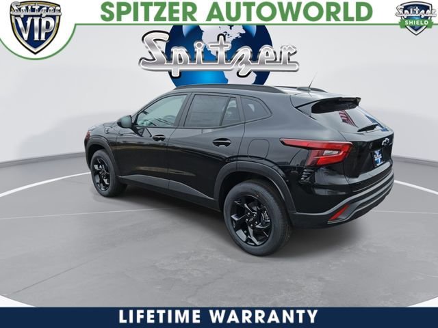 2026 Chevrolet Trax LT - Photo 6