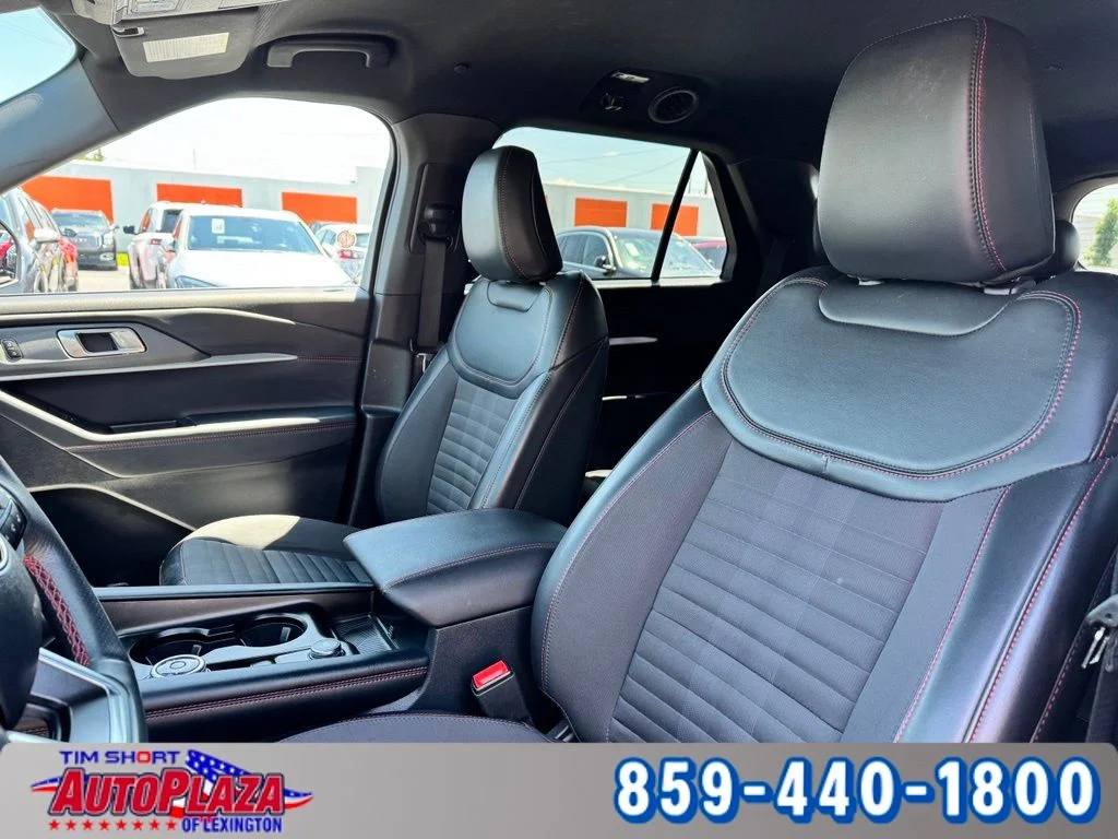 Used 2025 Black Ford ST-Line image 36