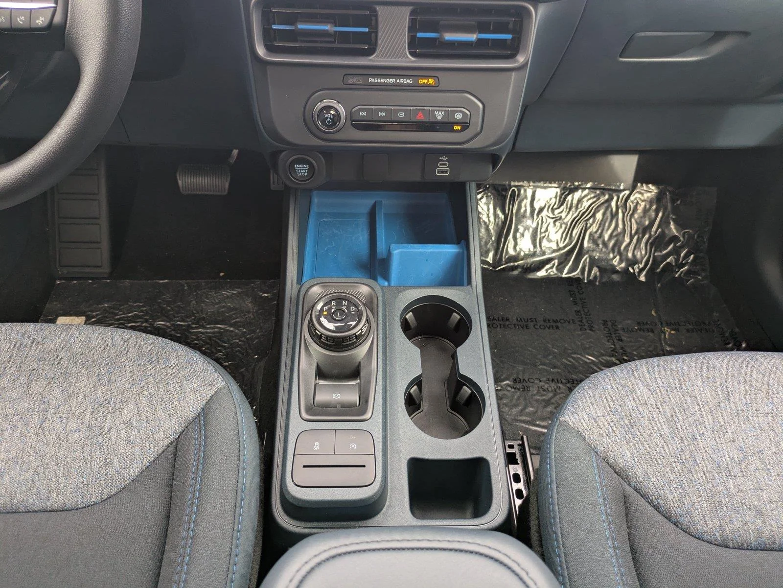 New 2026 Oxford White Ford XLT image 22