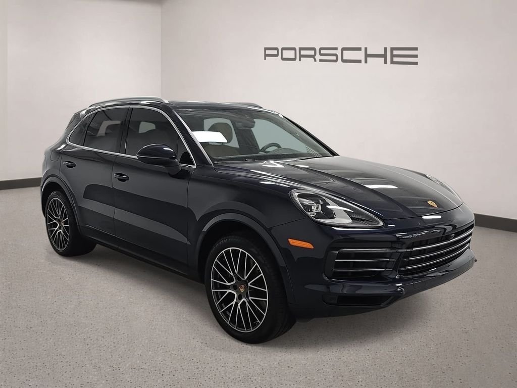 Certified Used 2023  Porsche Base image 8