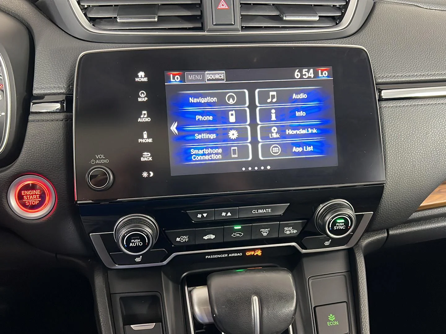 Used 2018 Modern Steel Metallic Honda Touring image 19