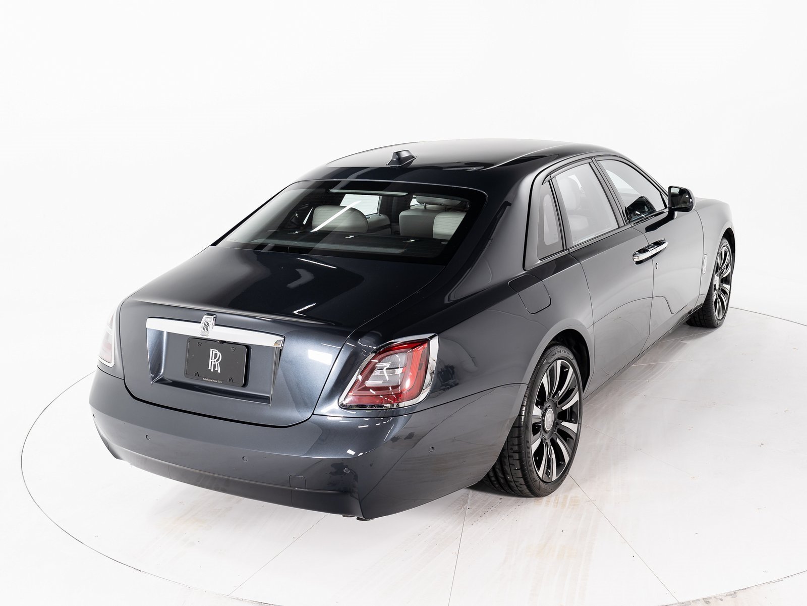 2024 Rolls Royce Ghost RR photo 2