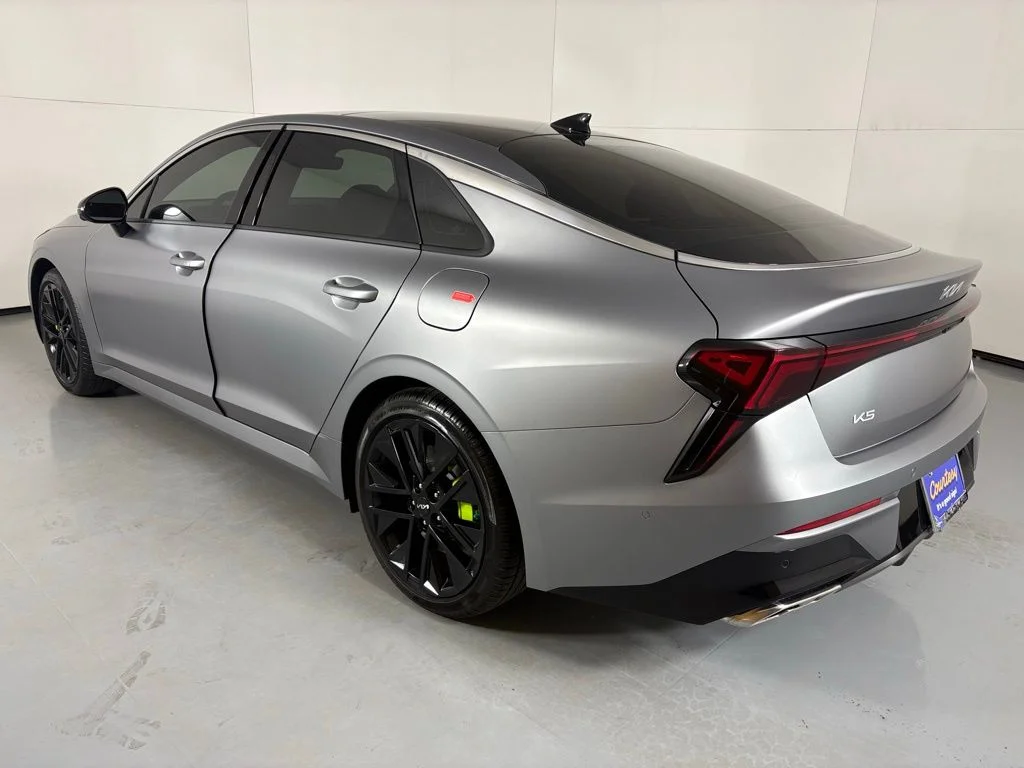 New 2026 Steel Matte Gray Kia GT image 6