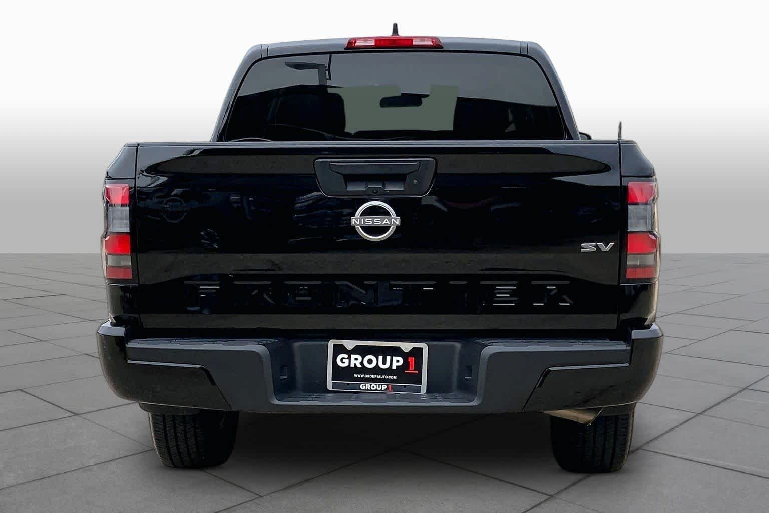 Used 2024 Super Black Nissan SV image 5
