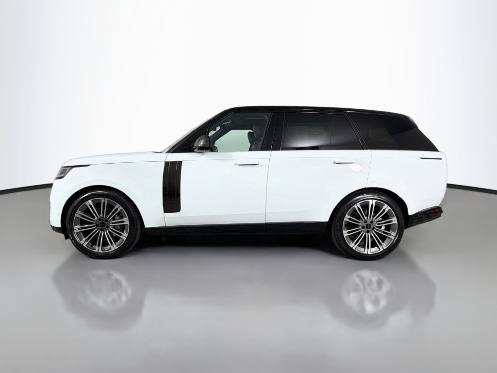 New 2026 Fuji White Land Rover SE image 29