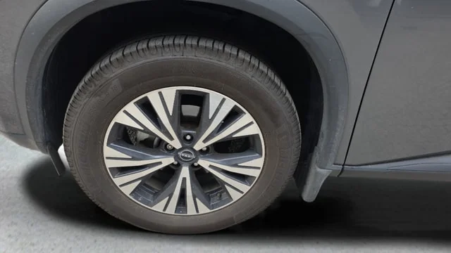 Used 2023 Gun Metallic Nissan SV image 24