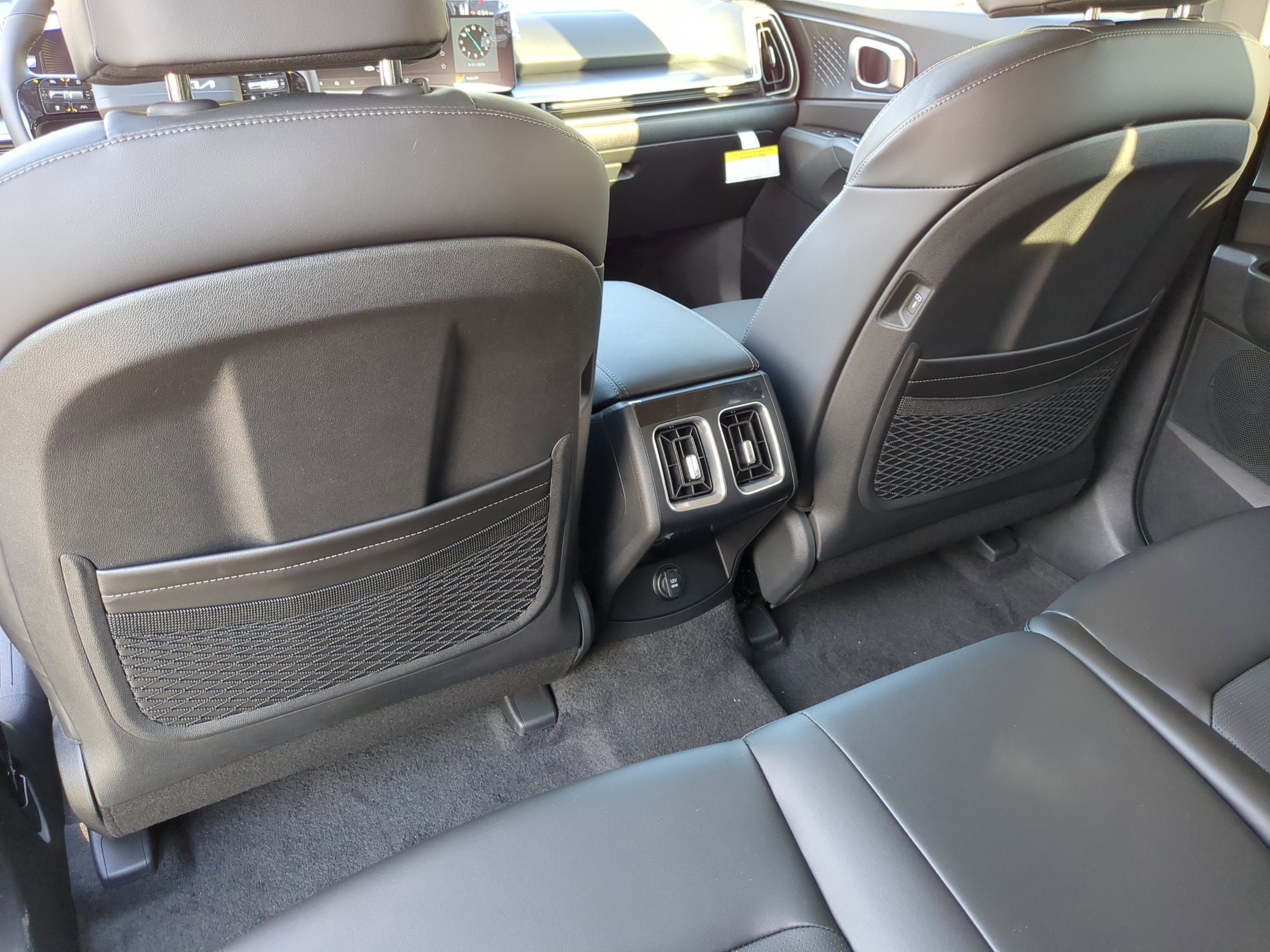 New 2026 Ivory Silver Kia S image 22