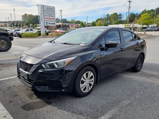 Used 2020 Black Nissan 1.6 S image 3