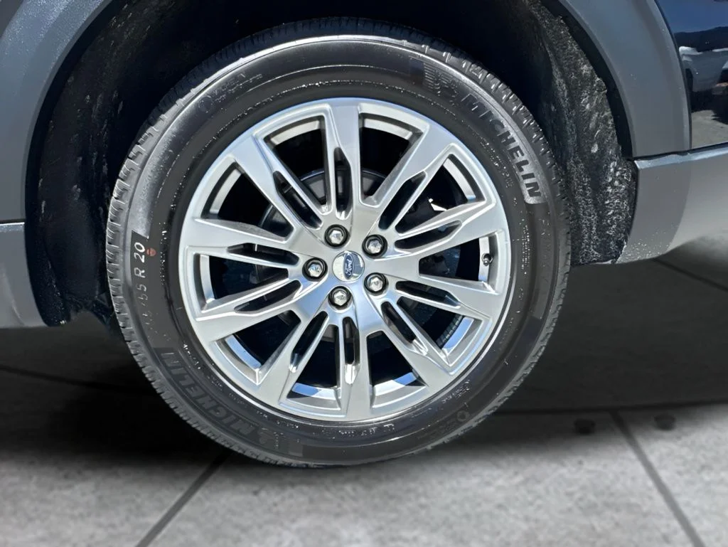 Used 2025 Black Ford Active image 33