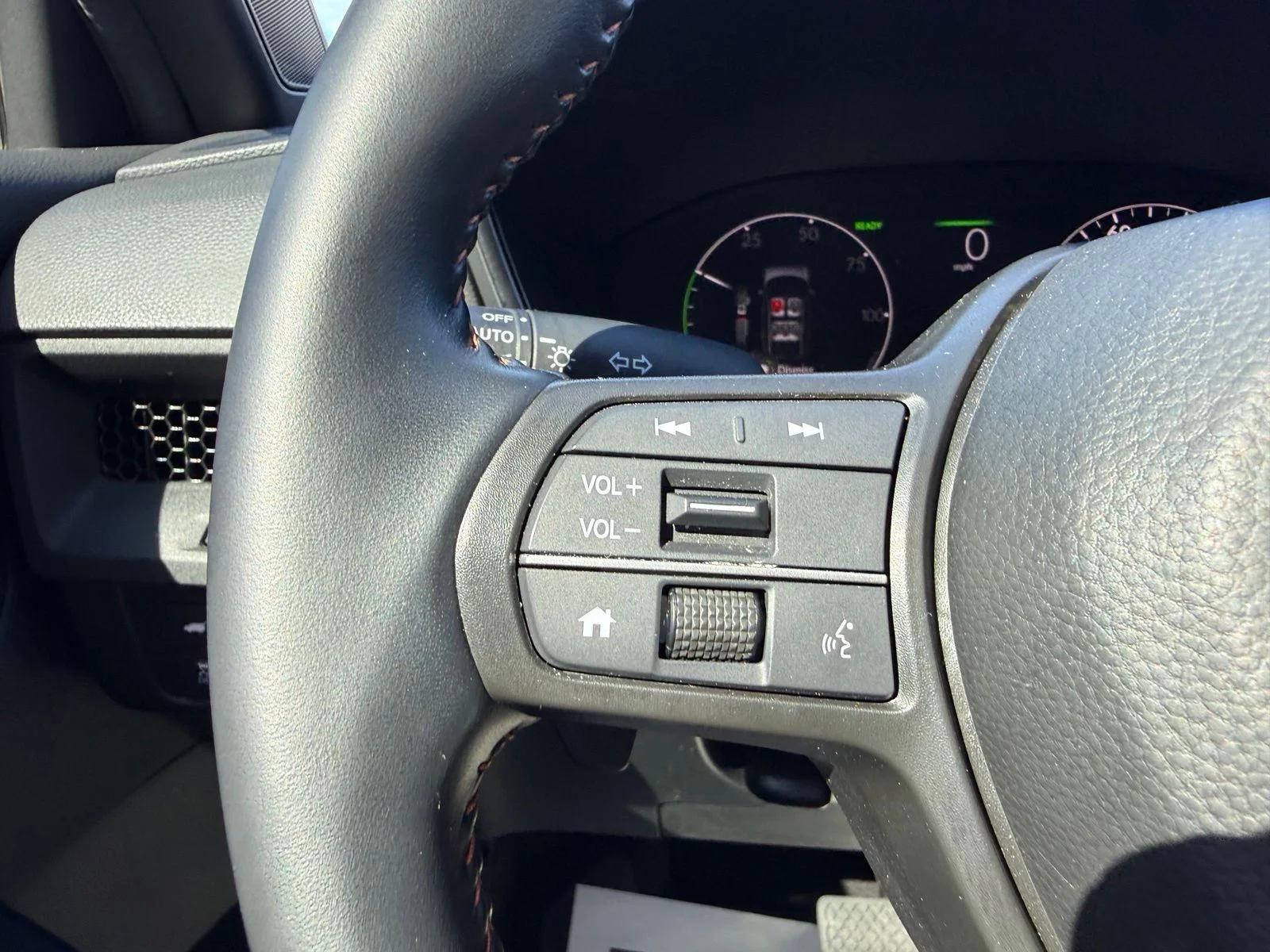 Certified Used 2025 Blue Honda Sport-L image 17