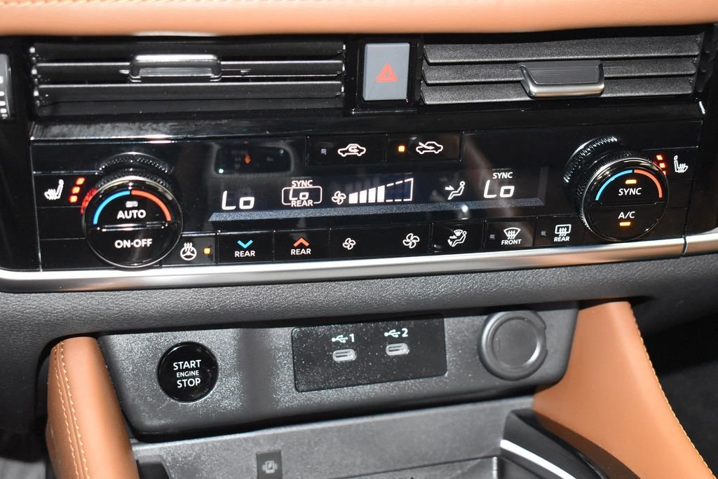 Certified Used 2026 Black Nissan Platinum image 20