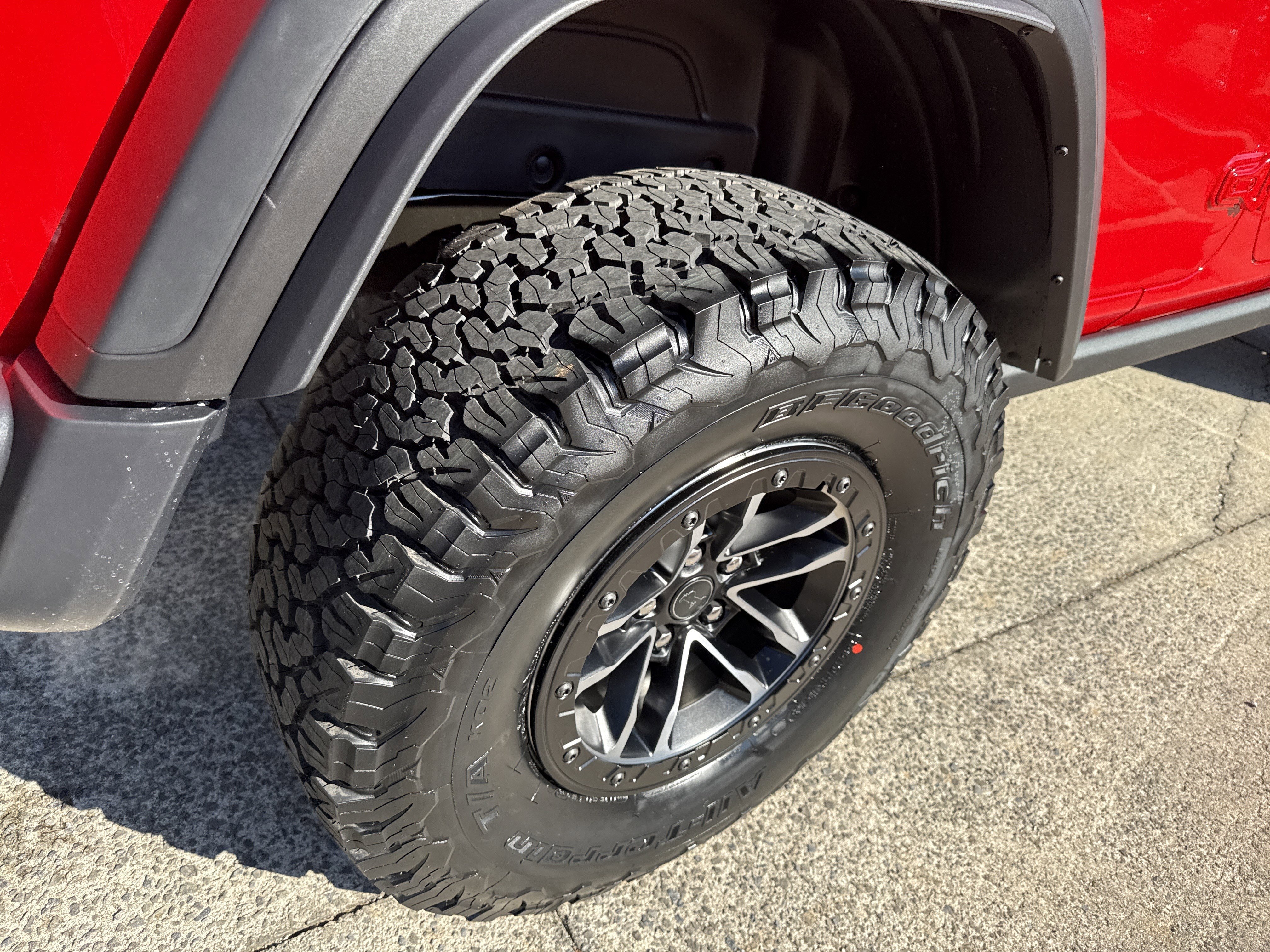 New 2026 Firecracker Red Clearcoat Jeep Moab 392 image 21