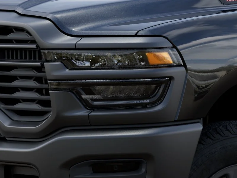 New 2026 Diamond Black Crystal Pearl-Coat Exterior Paint RAM Tradesman image 11