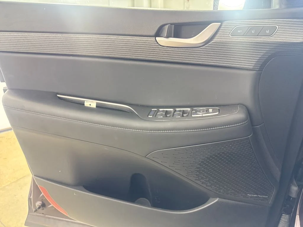 Used 2023 Red Hyundai Limited image 19