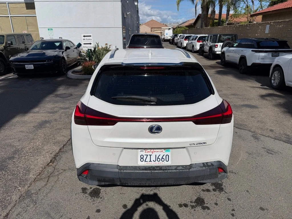 Used 2022 White Lexus 250h Base image 10