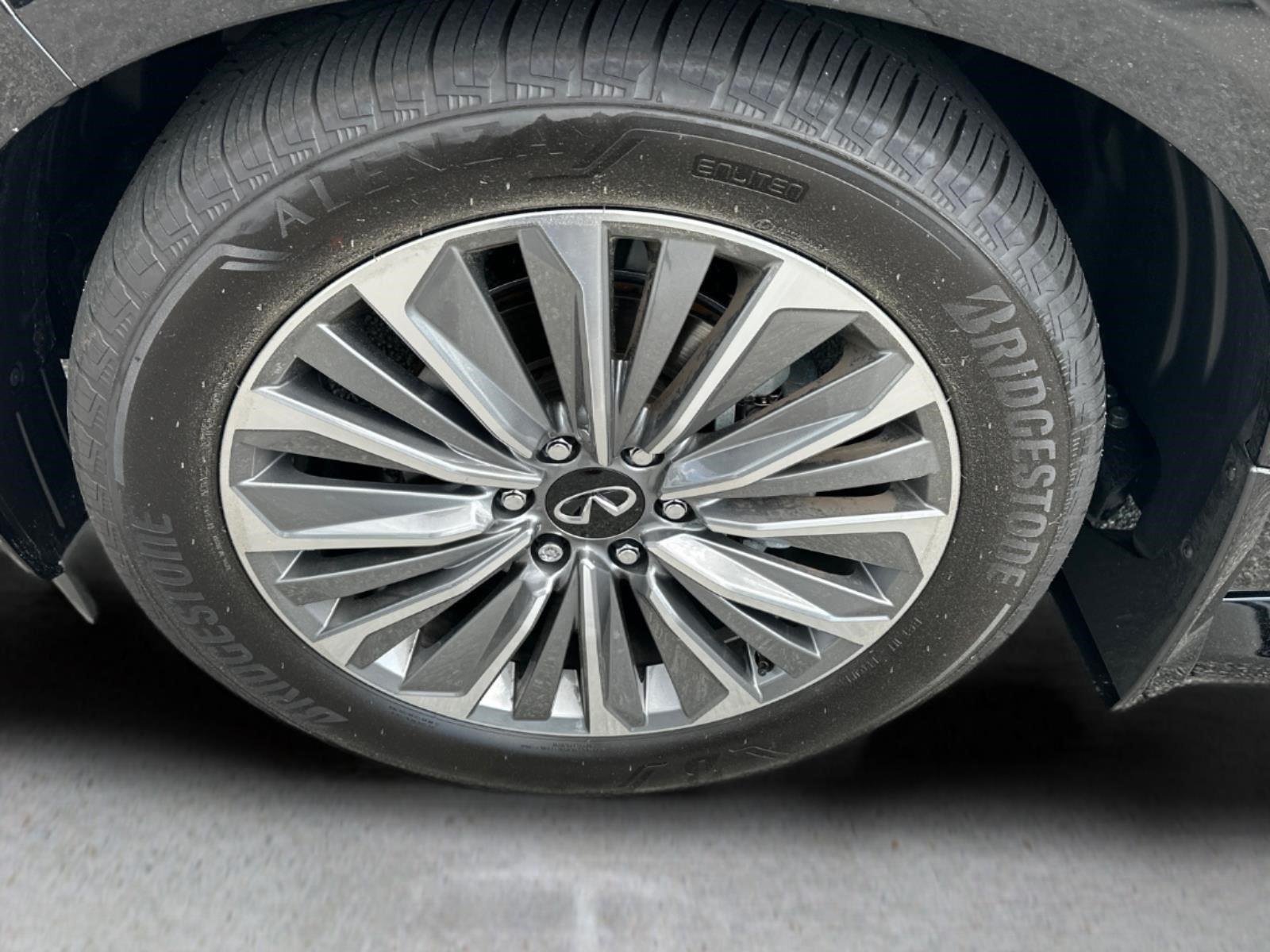 New 2026 BLACK OBSIDIAN INFINITI Luxe 4WD image 11