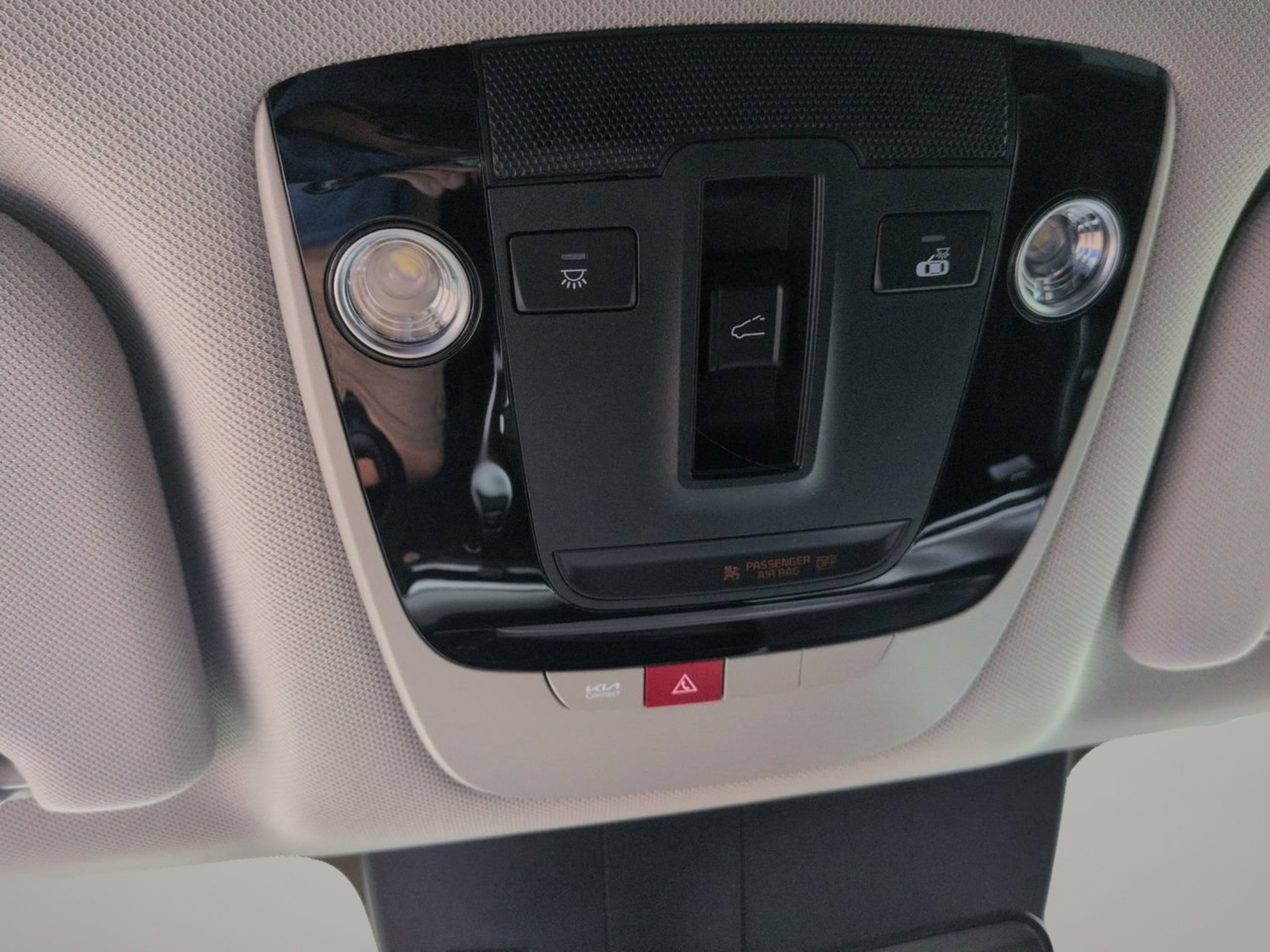 New 2026 Ivory Silver Kia S image 30