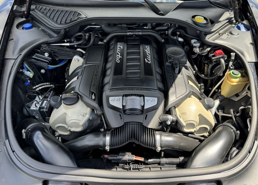 Used 2013 Black Porsche Turbo image 11