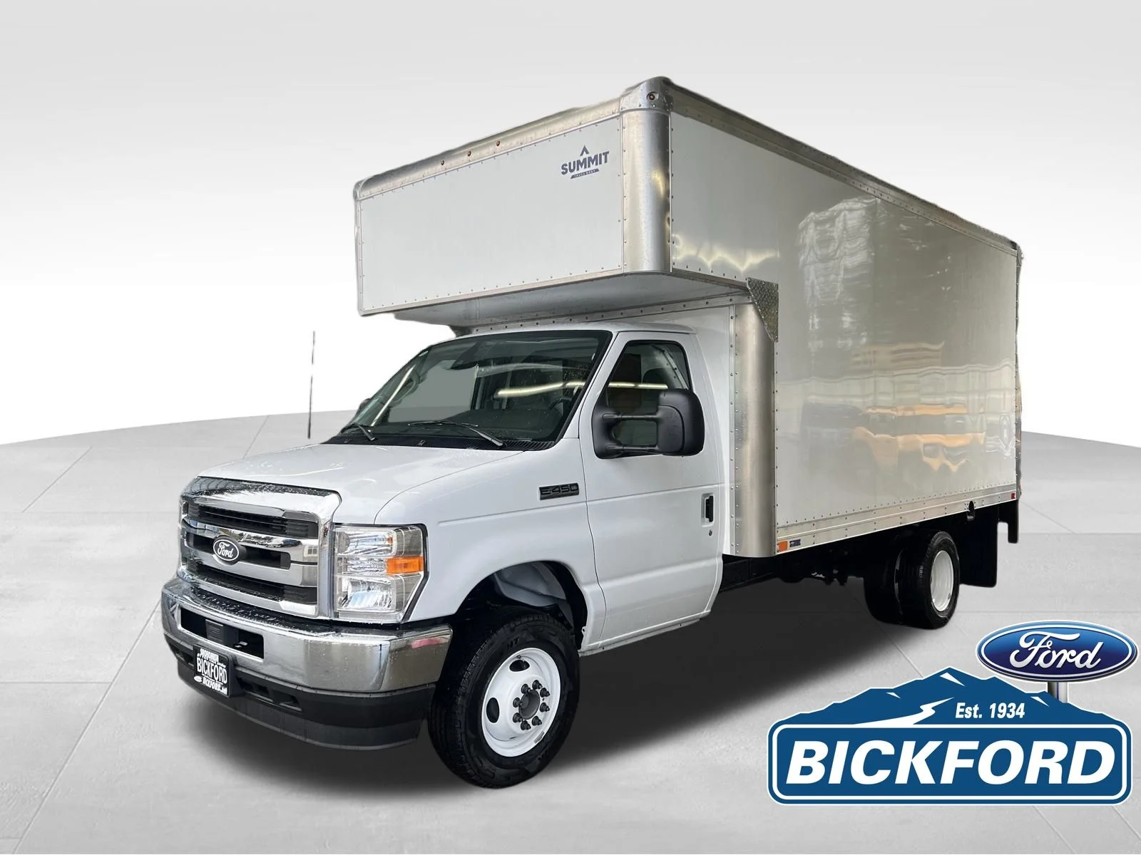 2027 Ford E-Series DRW E-450 Super Duty 158 in WB's photo