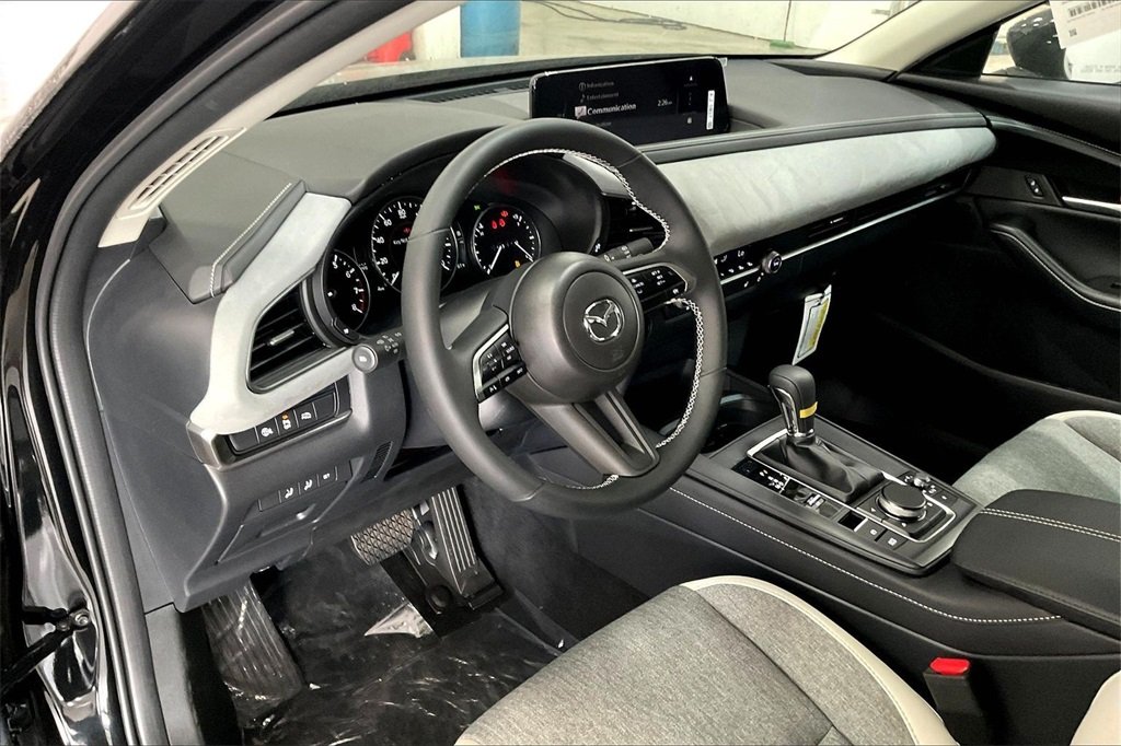 2026 MAZDA CX-30 - Image 7