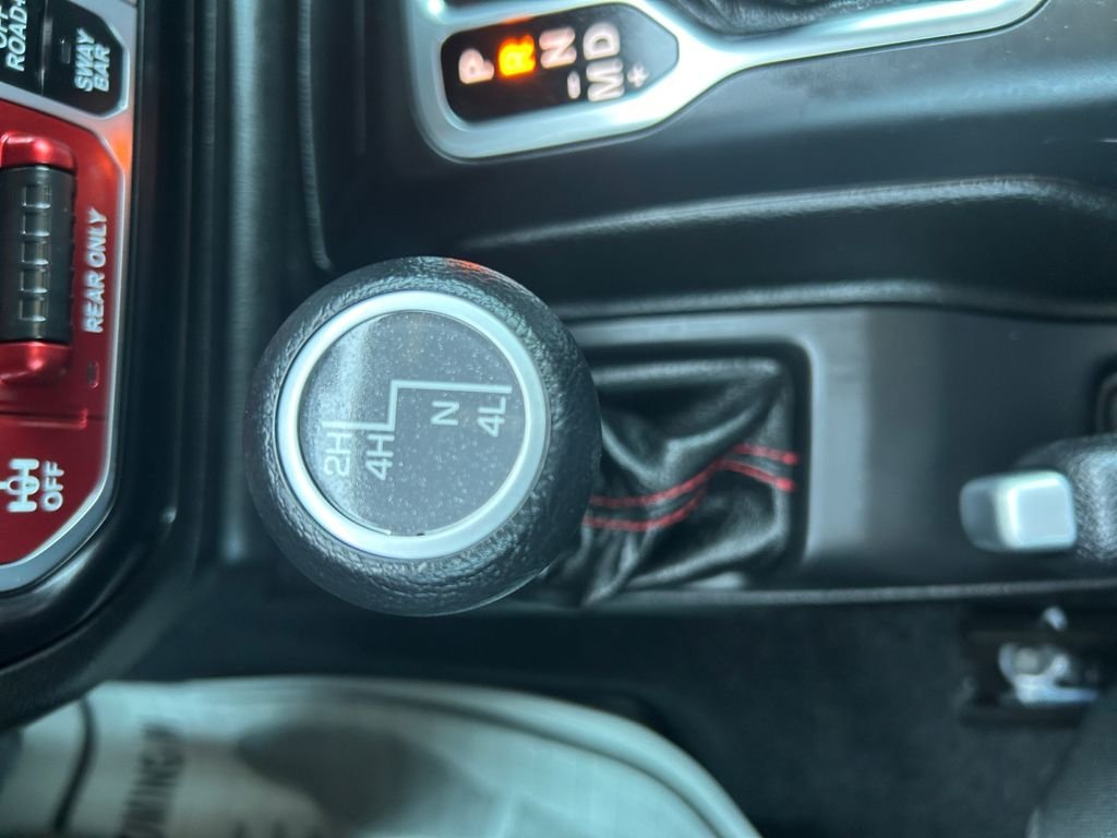 Used 2023 Gray Jeep Rubicon image 30