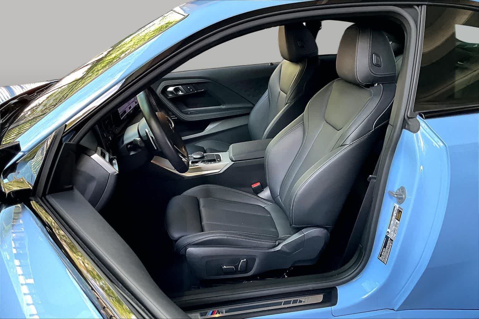 Used 2025 Zandvoort Blue BMW M240i image 7