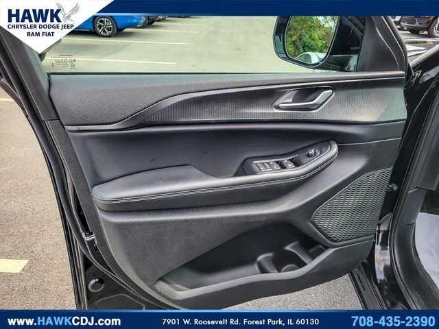 Certified Used 2025 Black Jeep Altitude X image 25