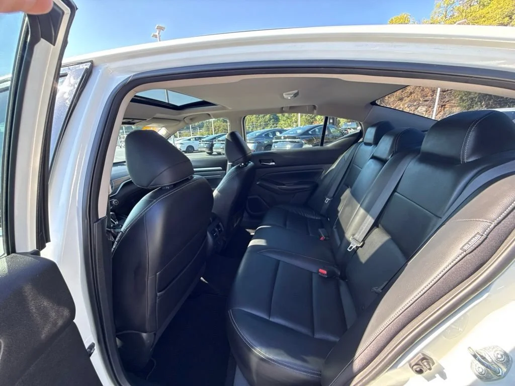 Used 2019 Pearl White Tricoat Nissan 2.5 Platinum image 15