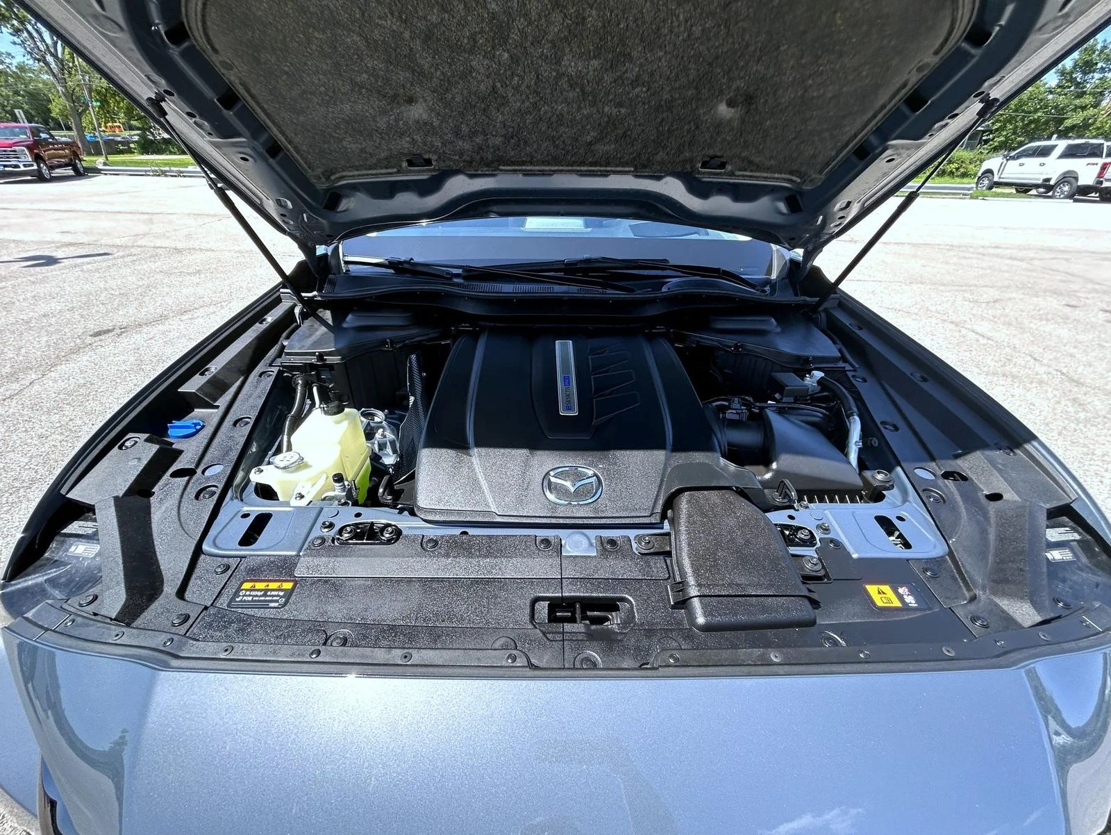Used 2025 Gray Mazda Premium image 24