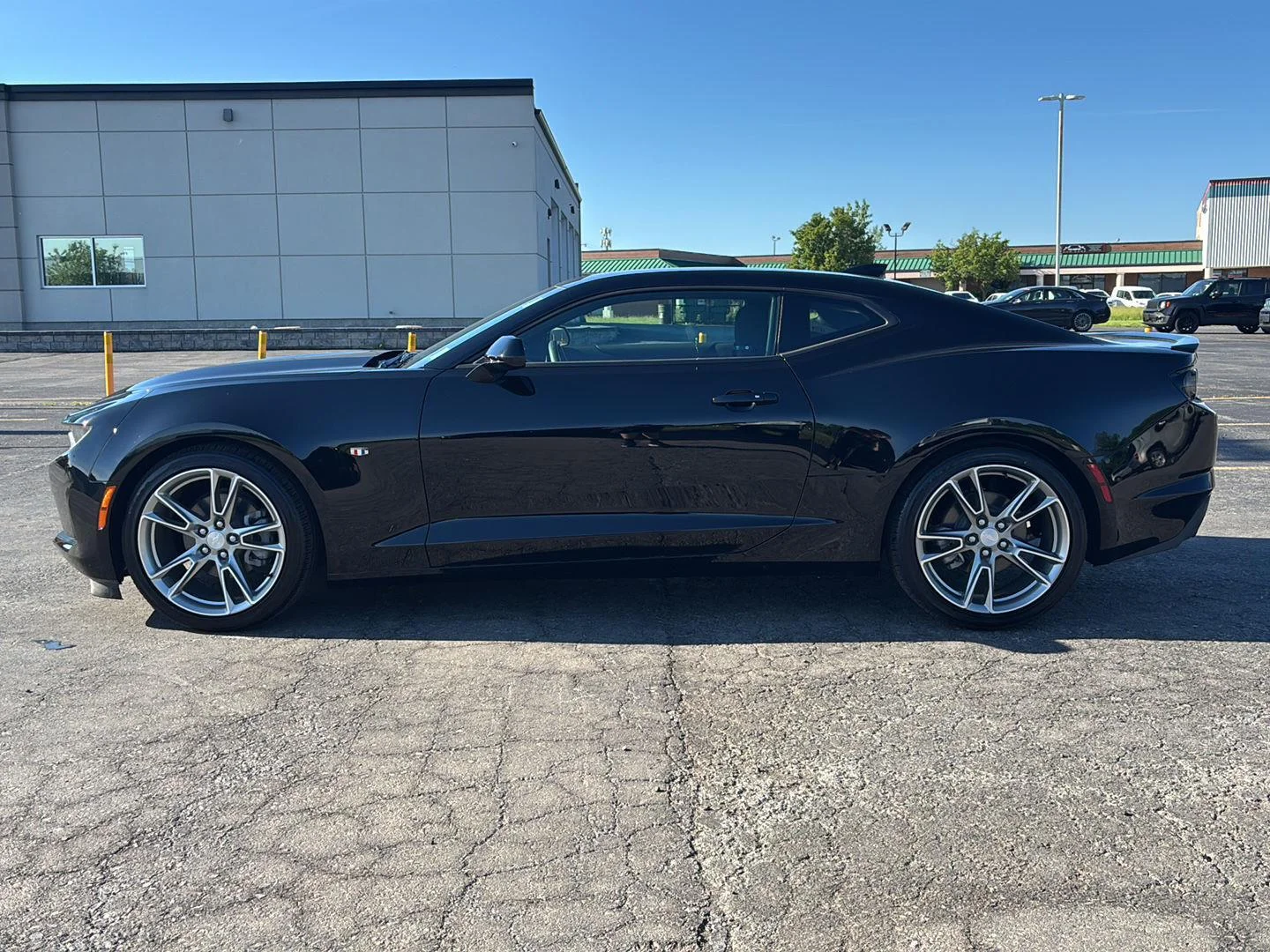 Used 2024 Black Chevrolet 1LT image 4