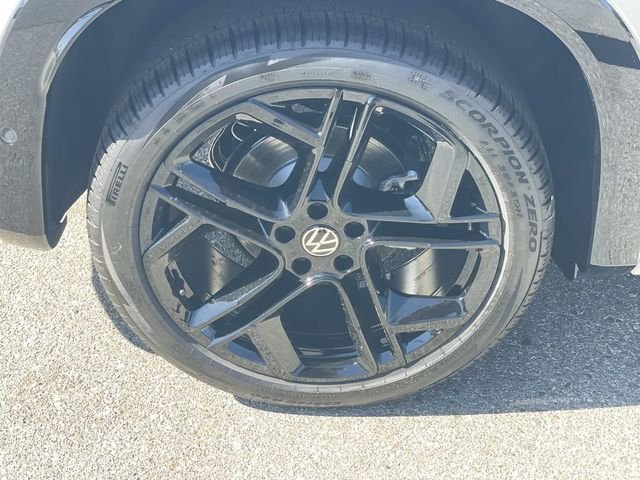 New 2026 White/off-white Volkswagen 2.0T SE R-Line Black image 30