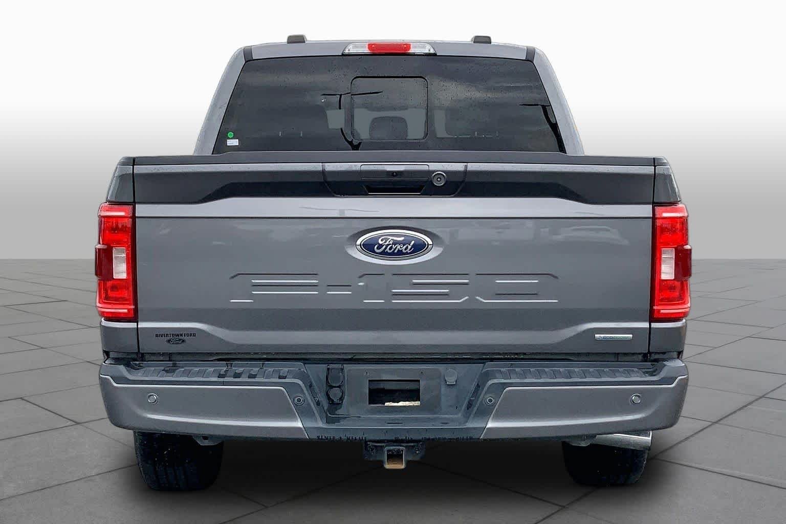 Used 2022 Carbonized Gray Metallic Ford XLT image 5
