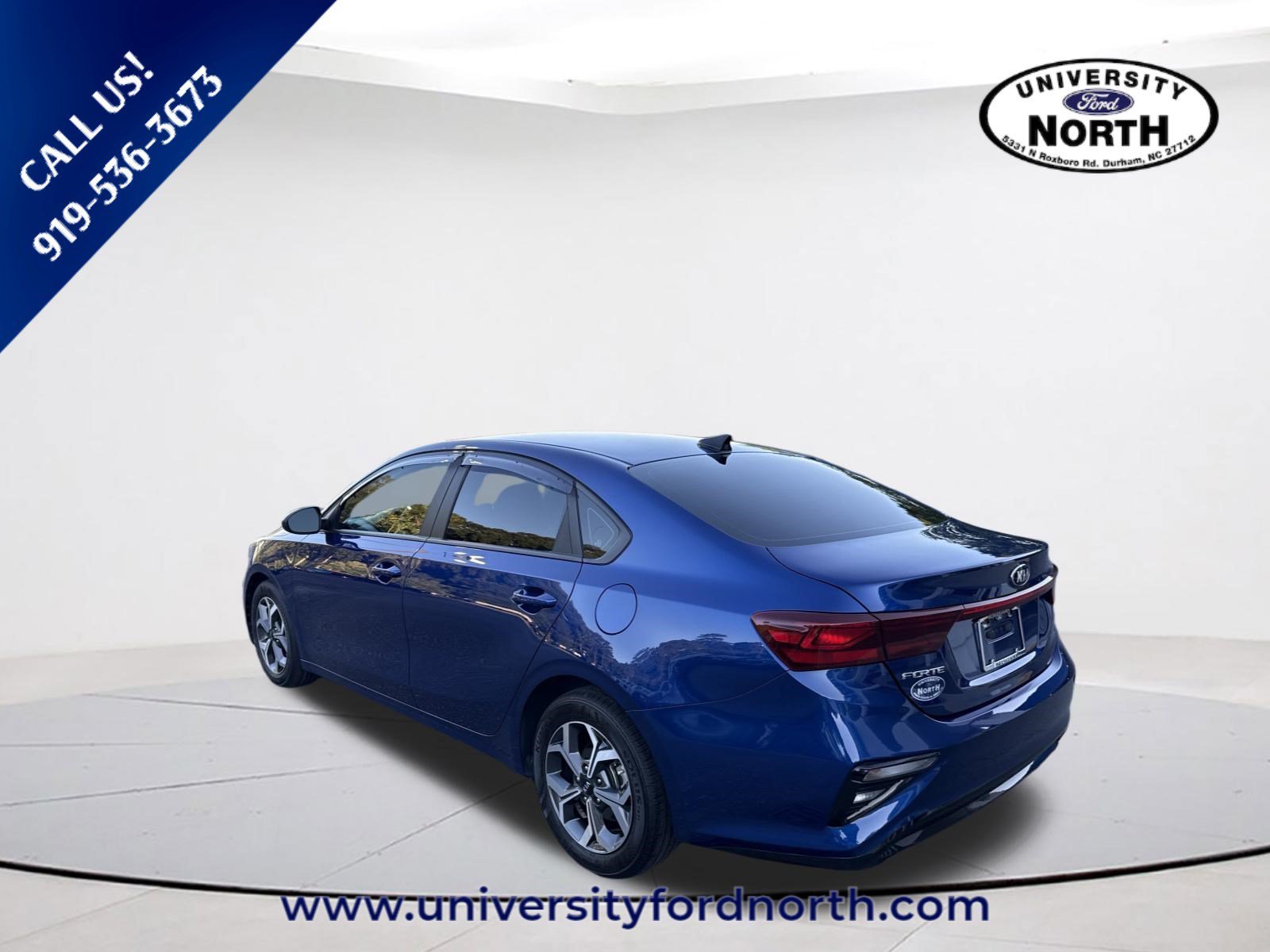 Used 2021 Deep Sea Blue Kia LXS image 5