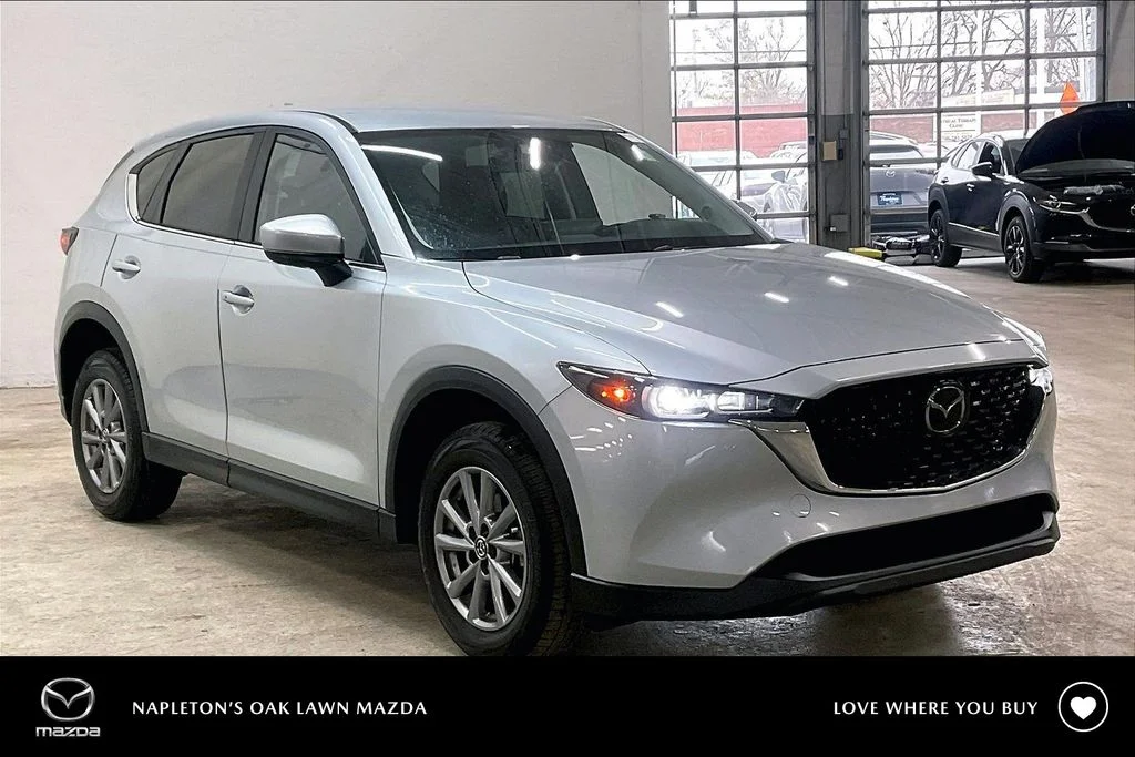 2023 Mazda CX-5 S Select Package Auto AWD's photo