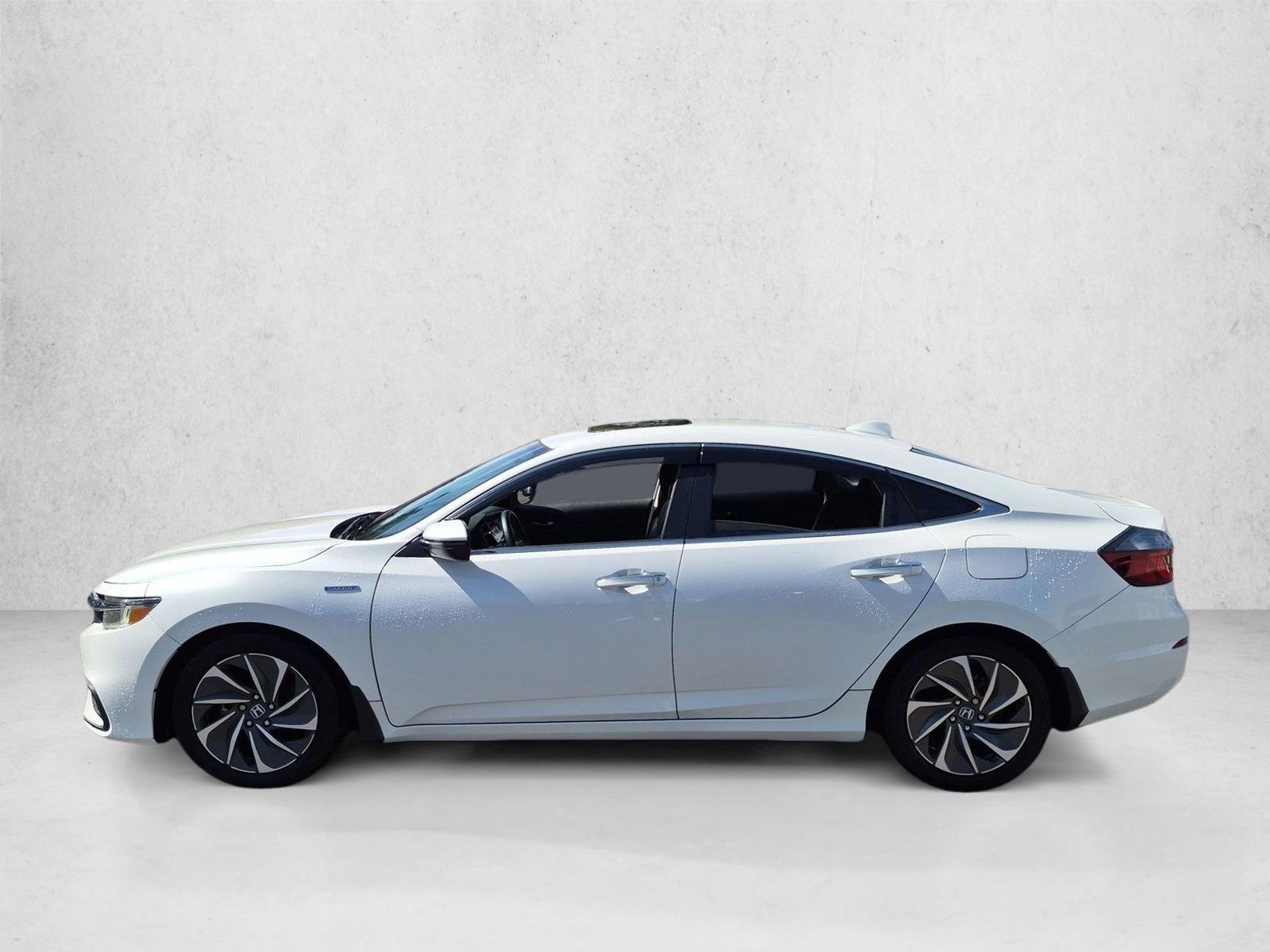 Used 2019 White Honda Touring image 8