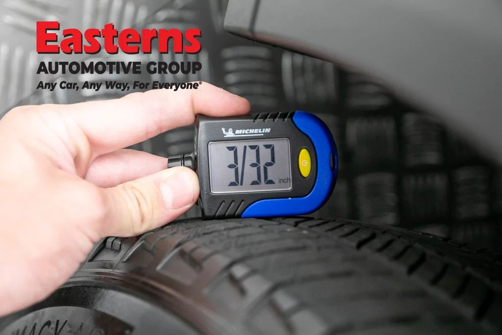 Used 2021 Black Ford Select image 27