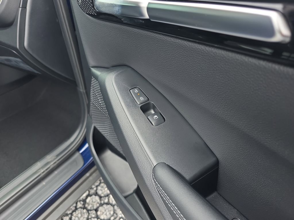 New 2026 Dark Ocean Blue Kia EX image 32