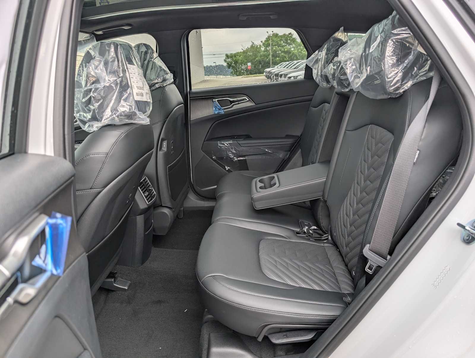 New 2026 Glacial White Pearl Kia X-Line image 18