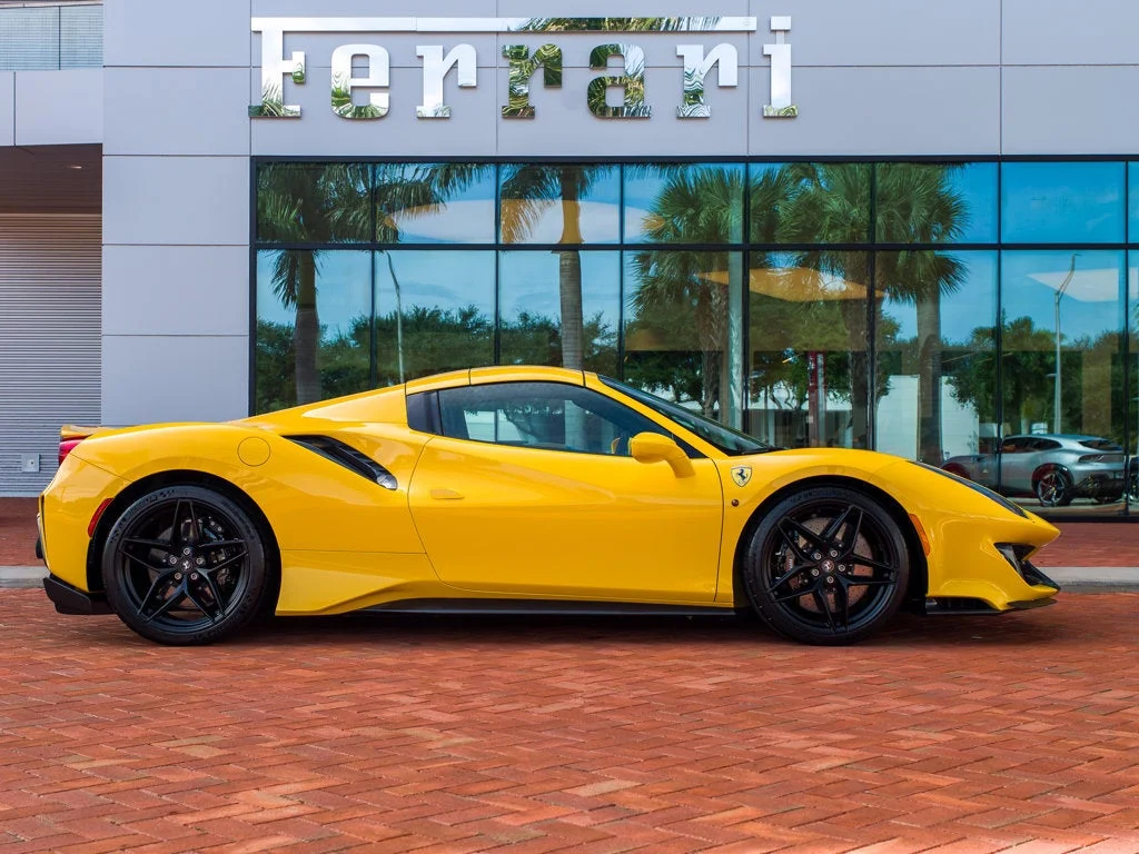 Certified Used 2020 Giallo Modena Ferrari Spider image 37
