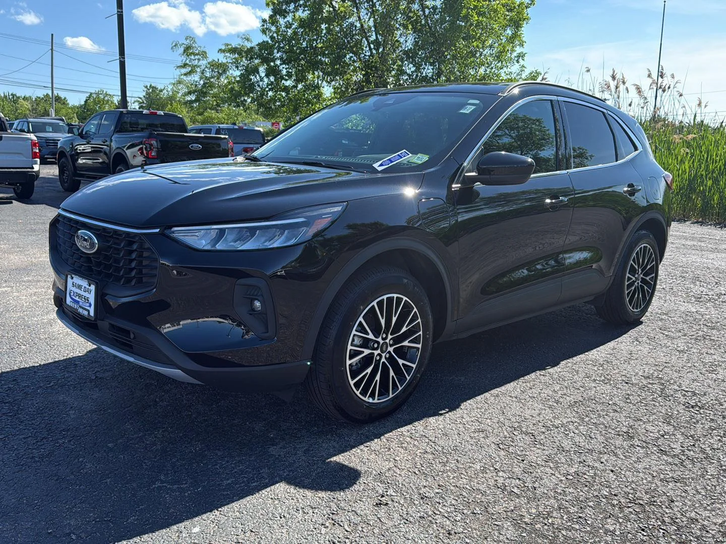New 2025 Black Metallic Ford Base image 14