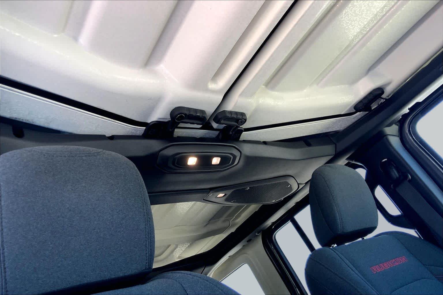 Used 2024 Granite Crystal Metallic Clearcoat Jeep Rubicon image 13