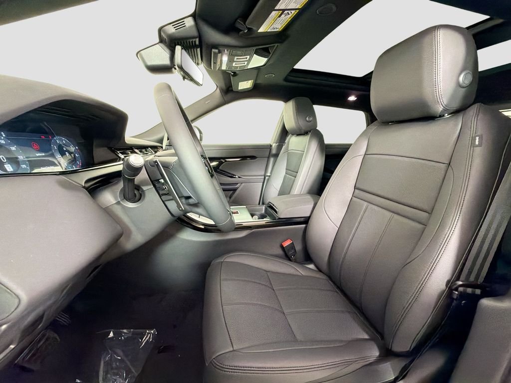 New 2026 Santorini Black Land Rover S image 21