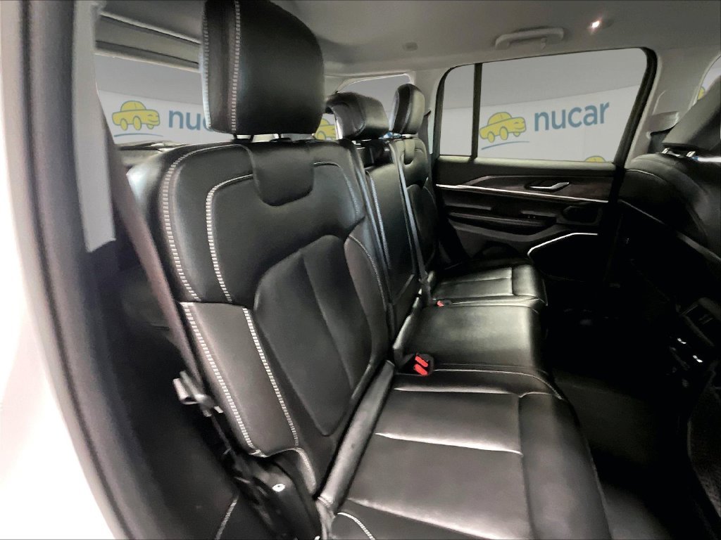 Used 2022 White Jeep Limited image 16