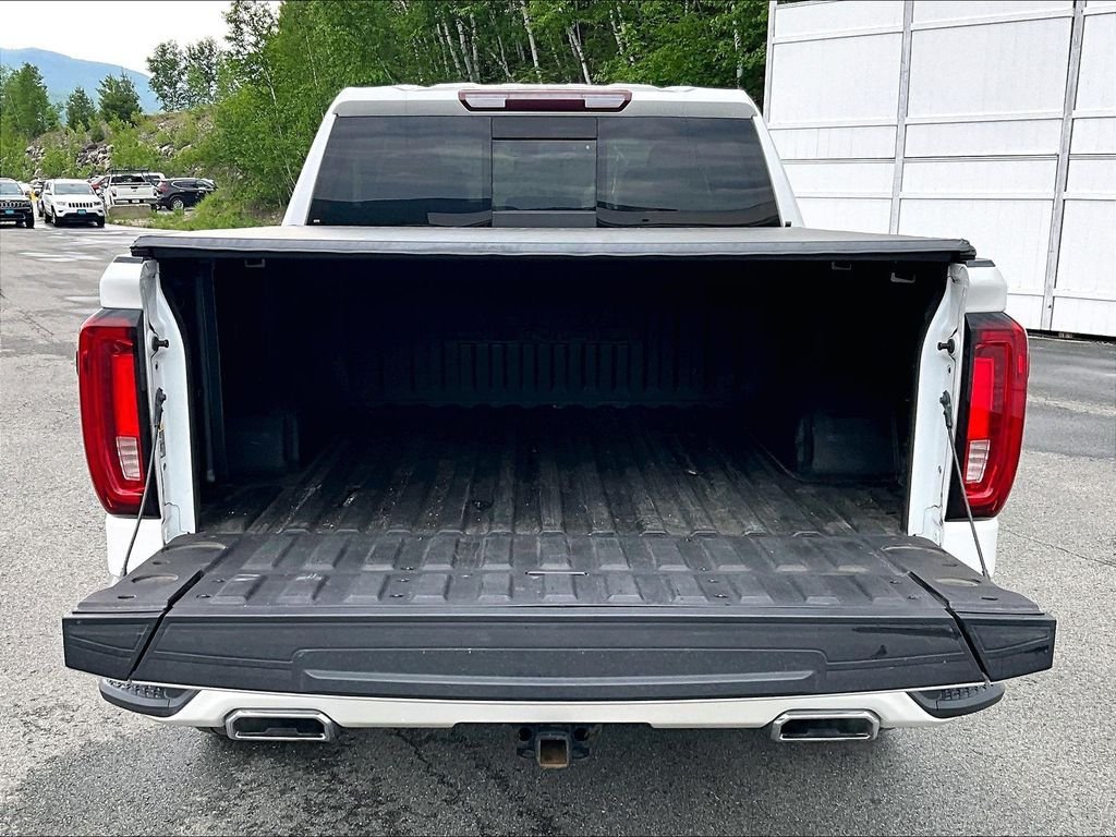 Used 2020 White Frost Tricoat GMC Denali image 30