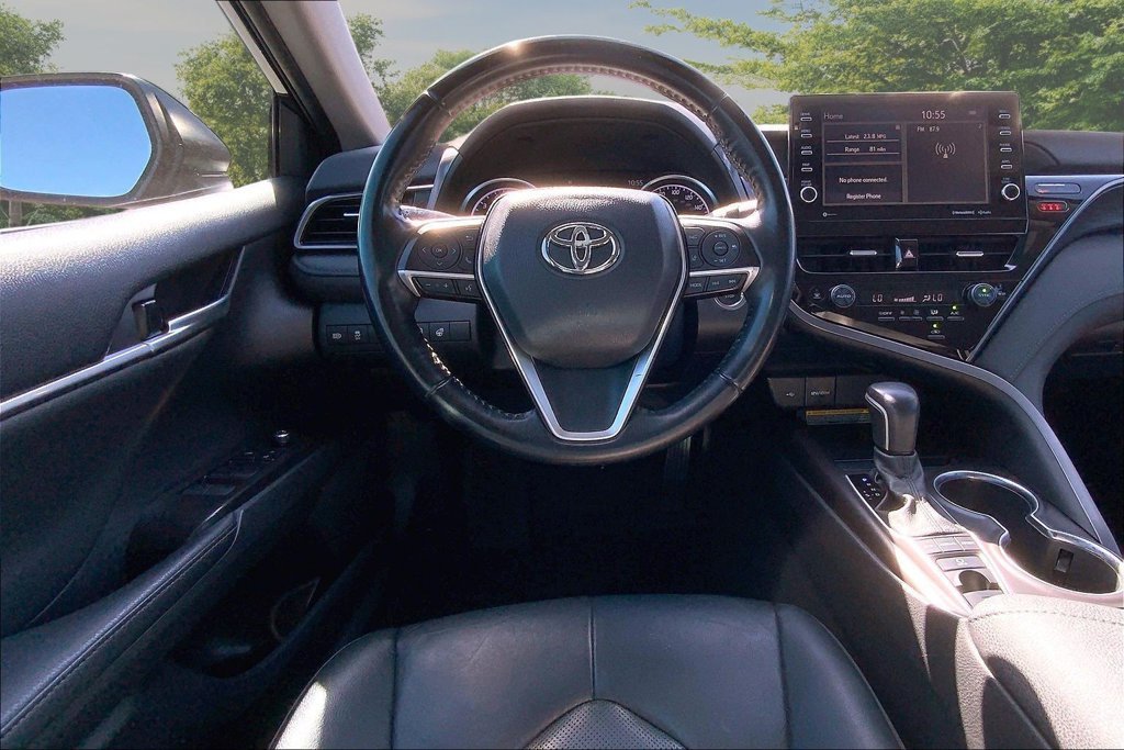 Used 2021 Black Toyota XLE image 8